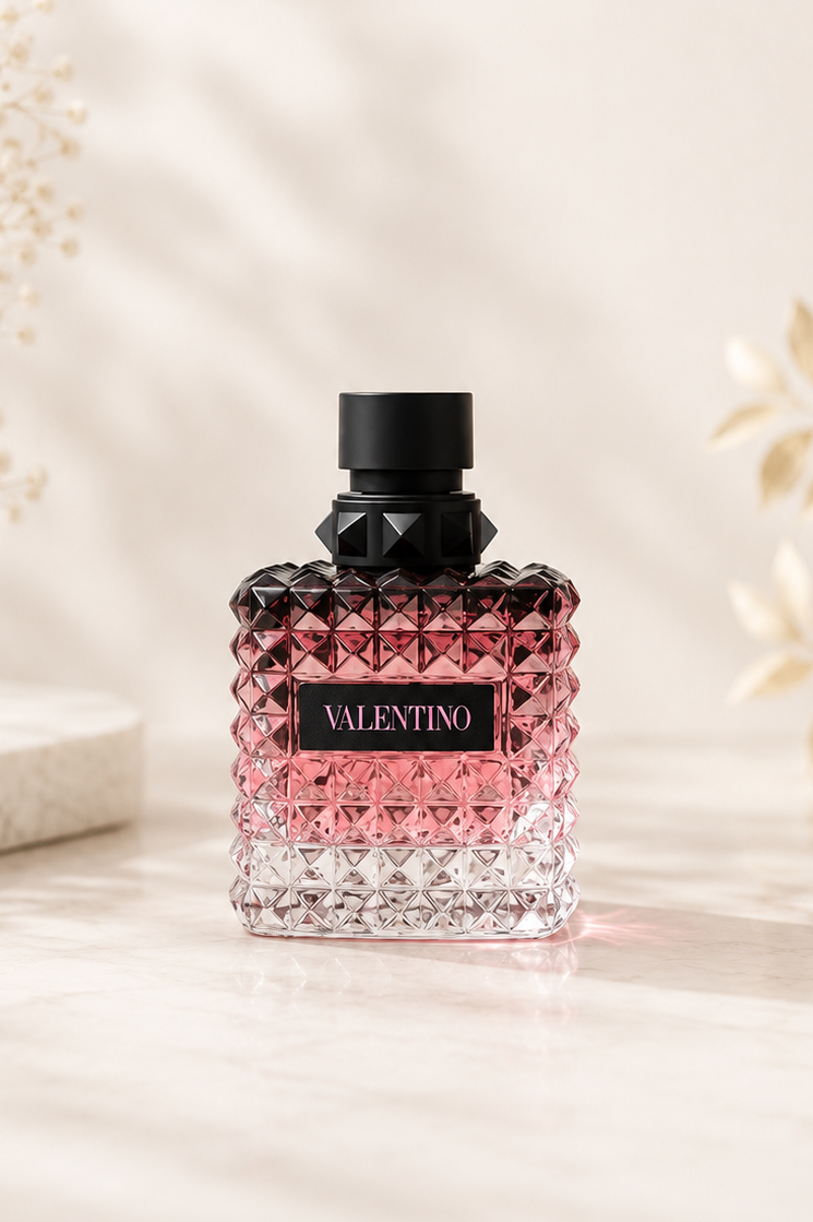Valentino Donna Born in Roma Intense.